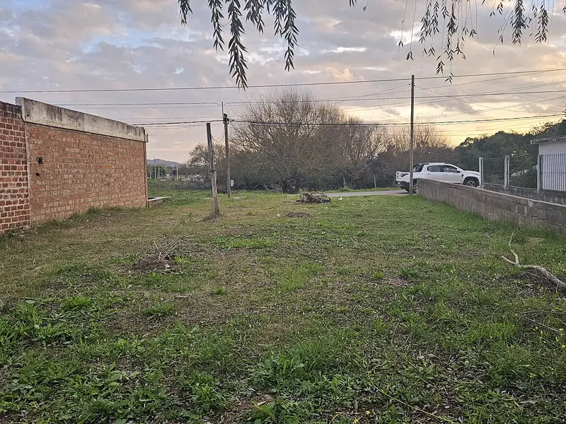 Terreno con mejoras