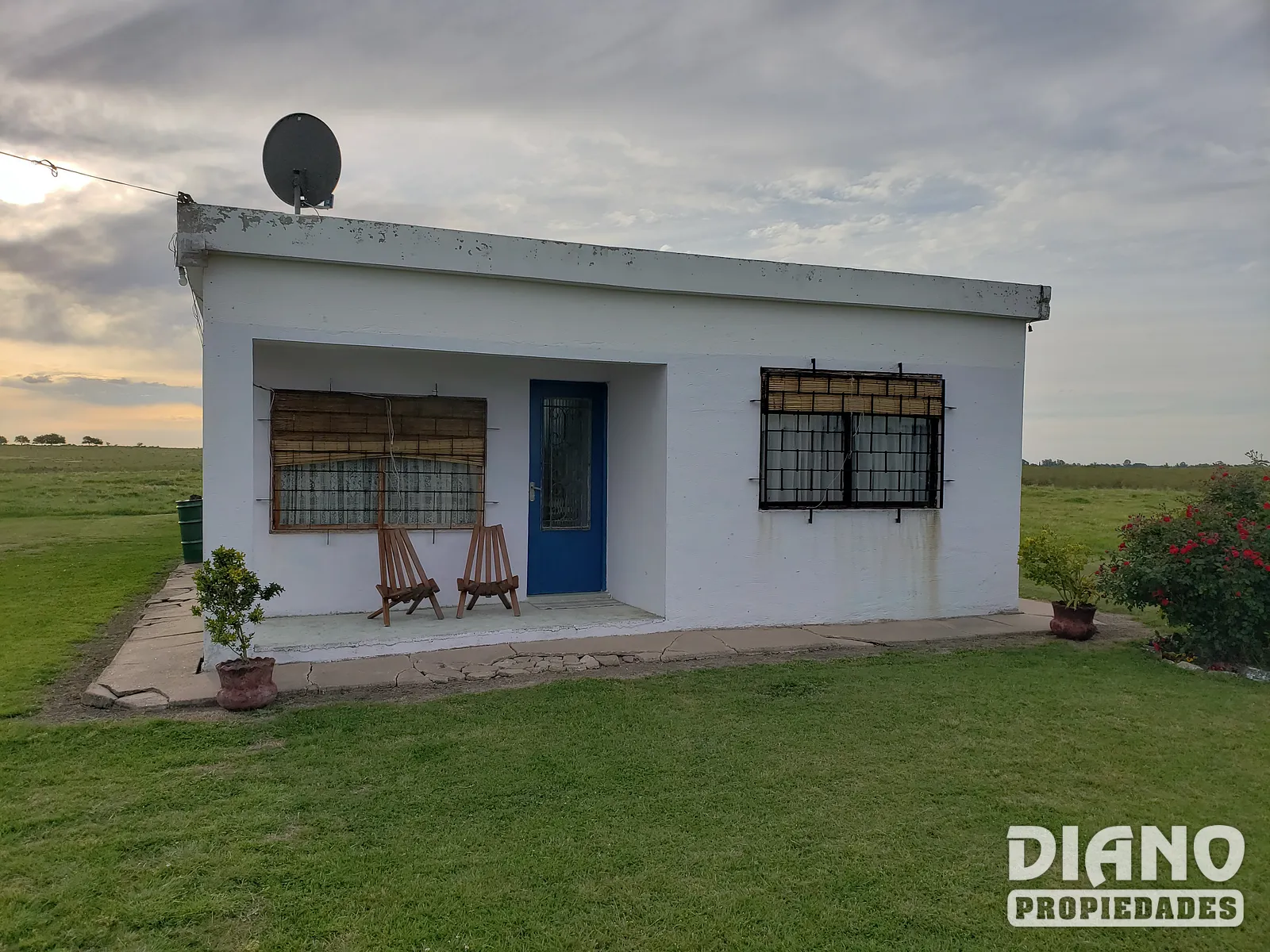 Ombúes, sobre ruta 108