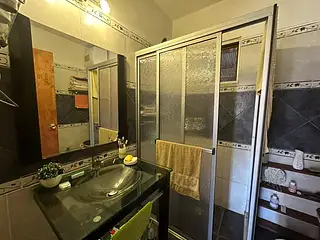 Chacra completa en Arequita, con lagunas