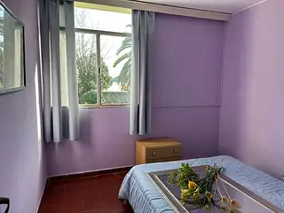 Maldonado, excelente apto en primer piso, cerca de todo.