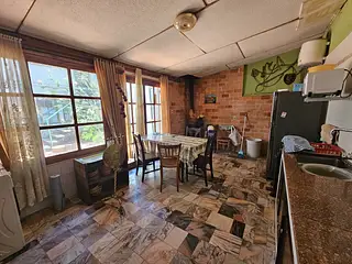 Centro, ex posada. Habitaciones con baño.