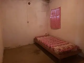 Cerro Artigas, salida a dos calles. Para reciclar. 