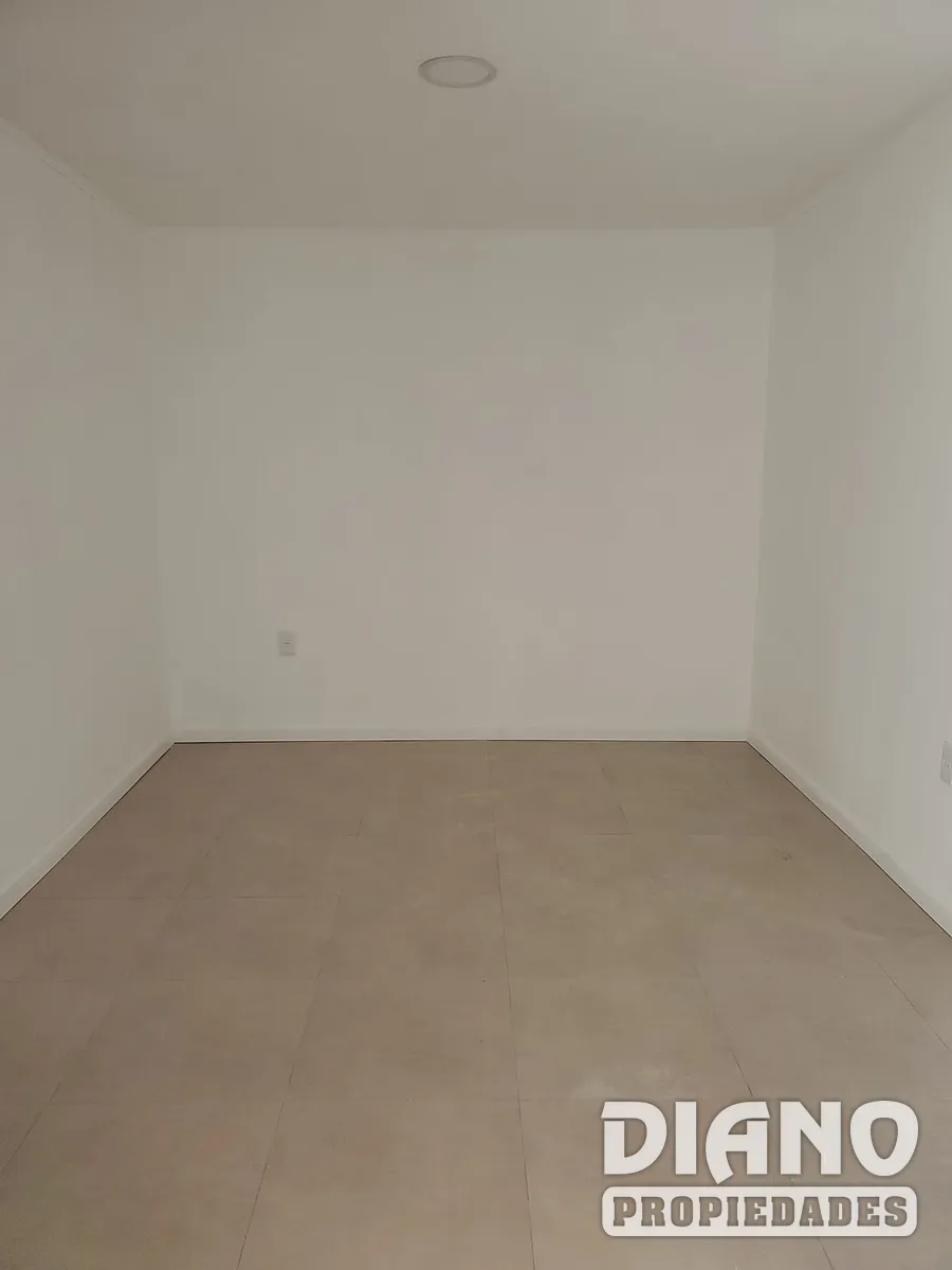 Casa reciclada a nuevo, generando renta.