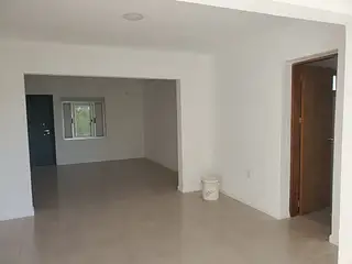 Casa reciclada a nuevo, generando renta.