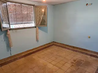 Casa céntrica amplia, con garaje. Calle Washington.
