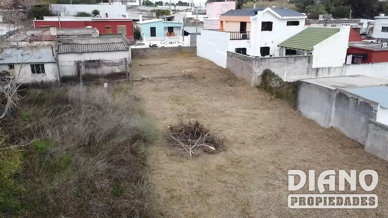 Terreno a pocas cuadras de plaza principal