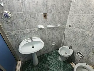 Estación, hermosa casa, pronta para entrar