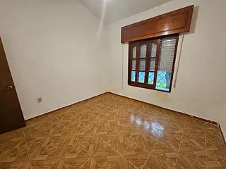 Estación, hermosa casa, pronta para entrar