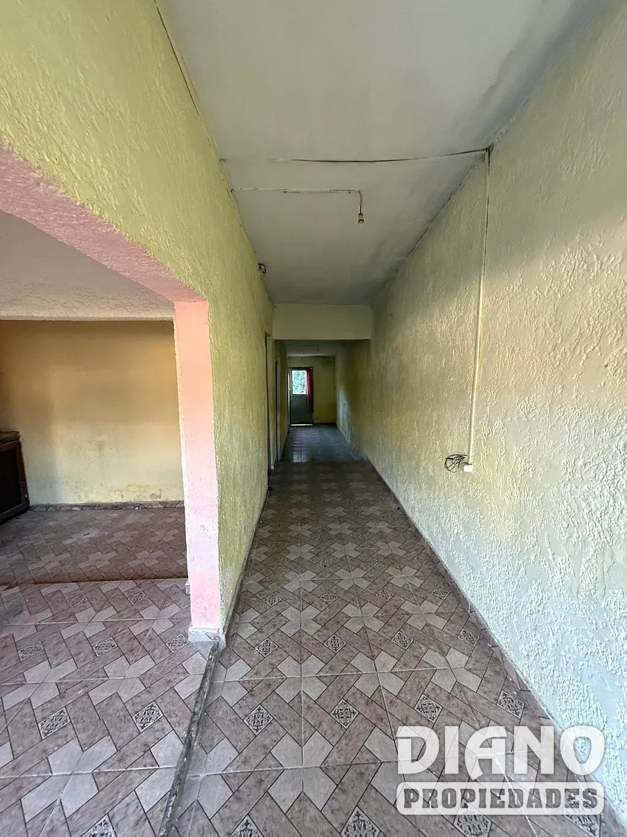 Av. Flores, 2 dormitorios.