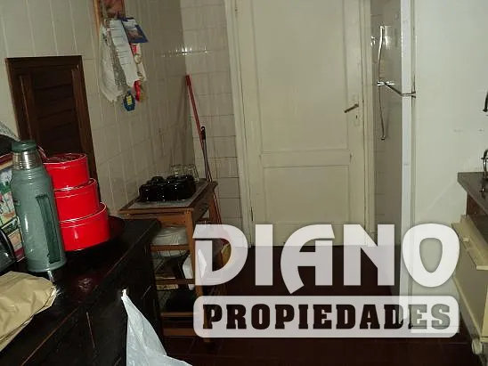 Pleno centro, excelente casa en 2 plantas