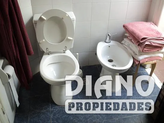 Pleno centro, excelente casa en 2 plantas
