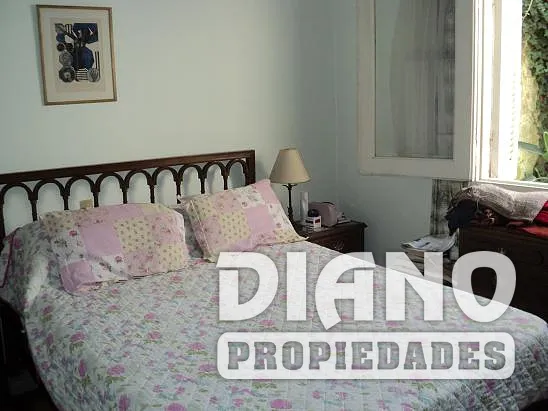 Pleno centro, excelente casa en 2 plantas