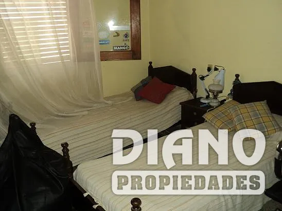 Pleno centro, excelente casa en 2 plantas