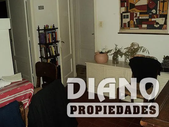 Pleno centro, excelente casa en 2 plantas