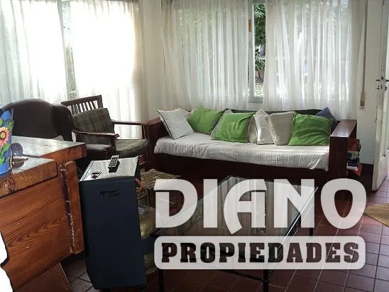 Pleno centro, excelente casa en 2 plantas