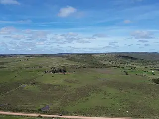 Poblado Colón, 100 hás con casa