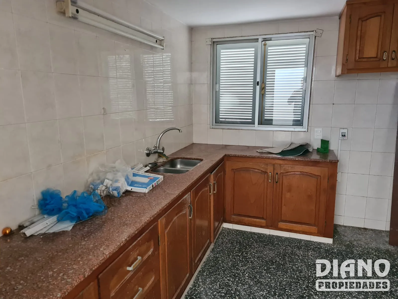 Casa céntrica frente a UTEC