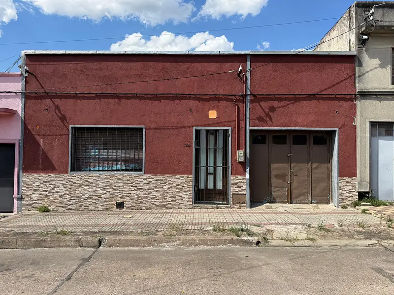 A pocas cuadras del centro