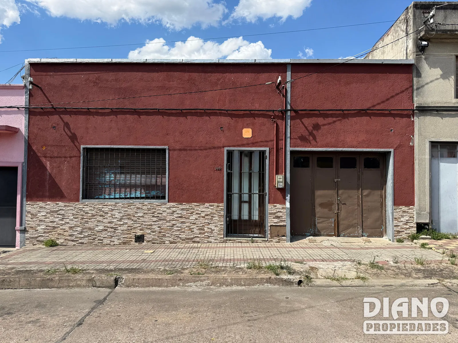 A pocas cuadras del centro