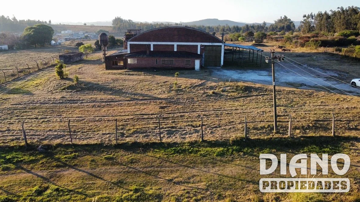 Gran Predio Urbano, 7 hectáreas, ideal Logística e industria. Minas, Lavalleja