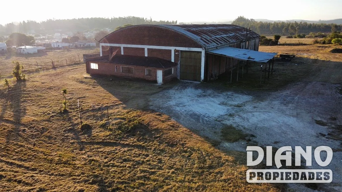 Gran Predio Urbano, 7 hectáreas, ideal Logística e industria. Minas, Lavalleja