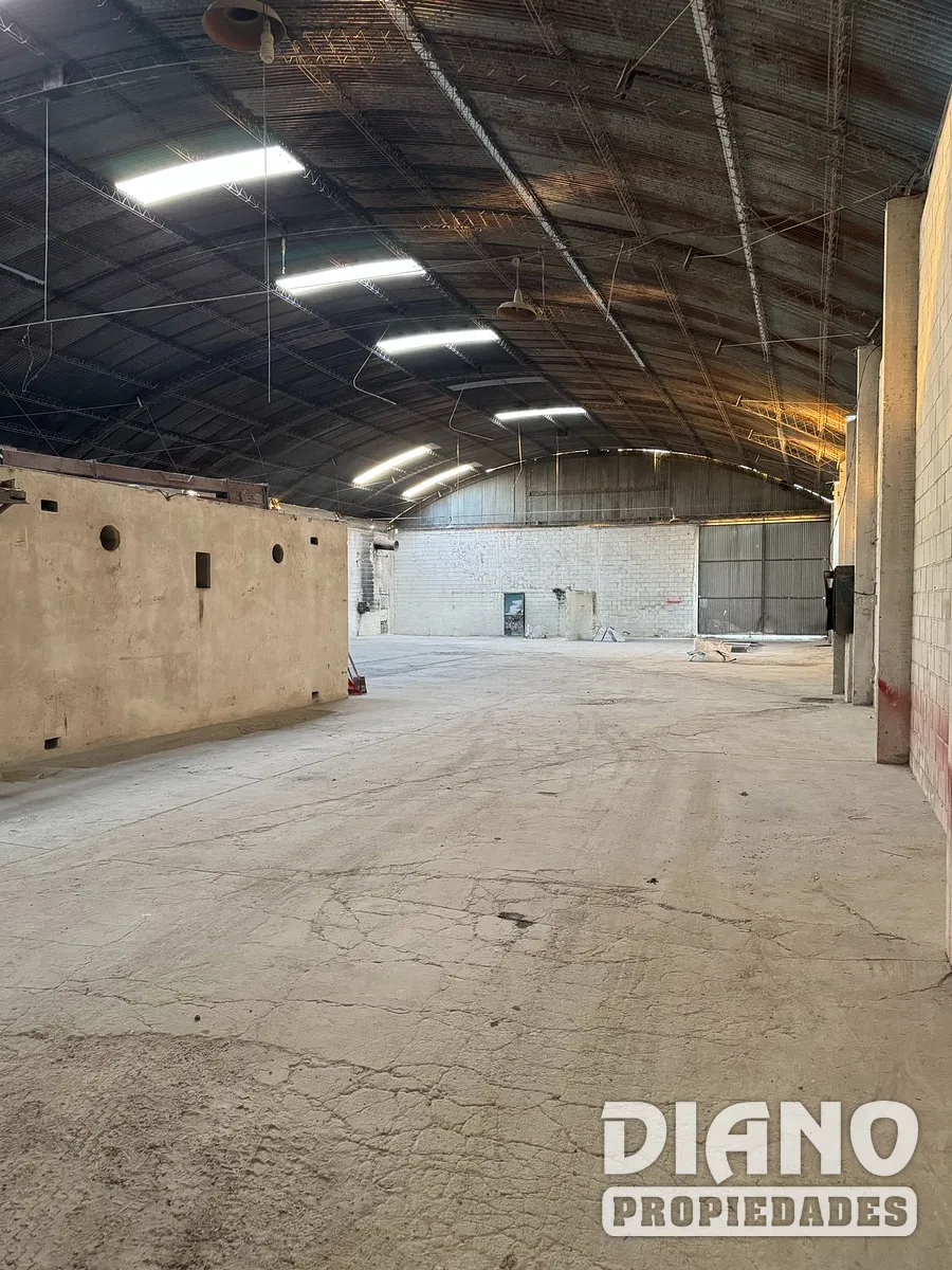 Gran Predio Urbano, 7 hectáreas, ideal Logística e industria. Minas, Lavalleja