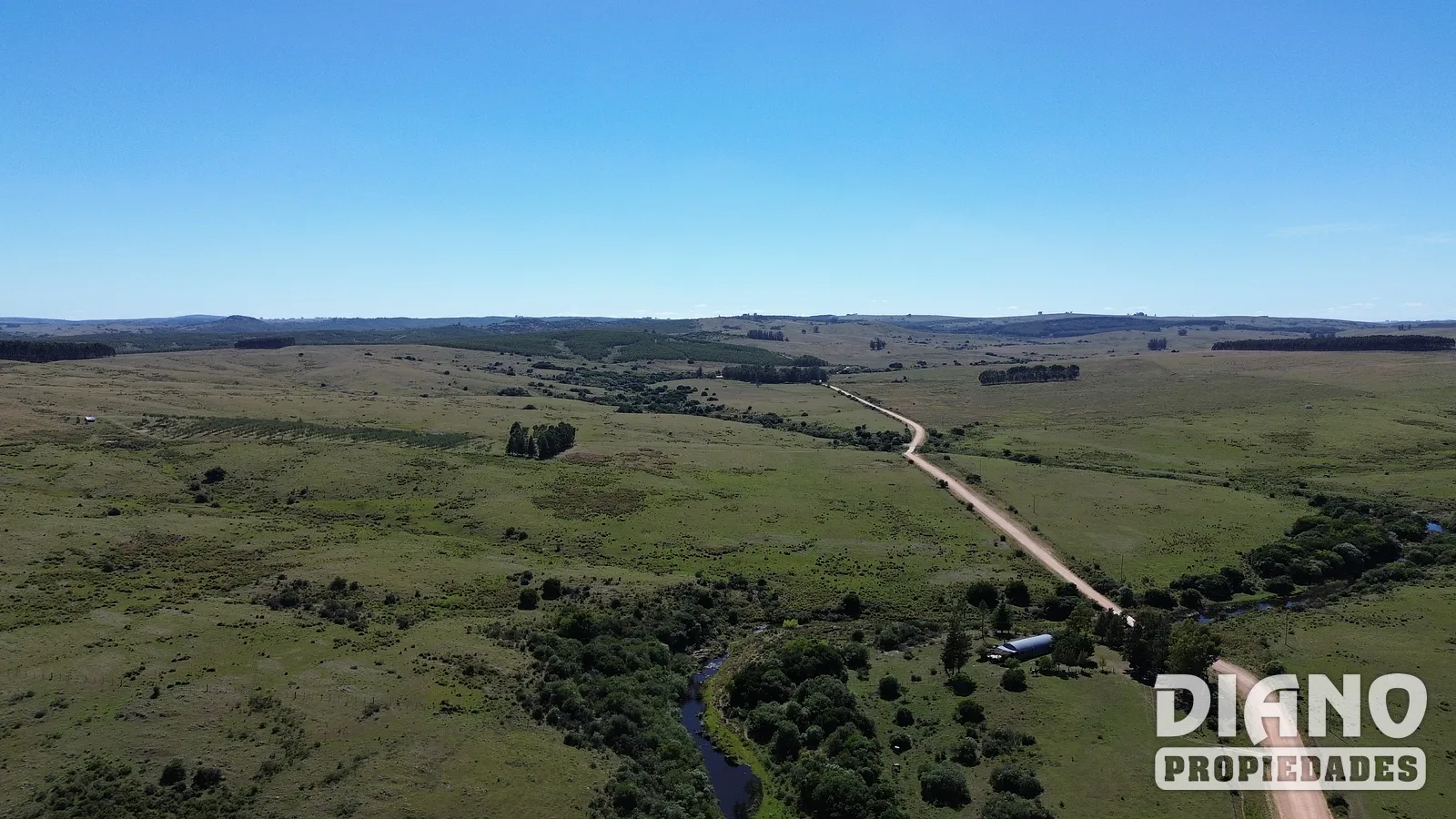 Chacra 23 Hectáreas Con Casa Y Arroyo | Lavalleja, Cerca De Minas