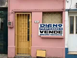 Centro, PH generando renta. 