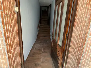 Casa sobre 18 de Julio, pleno centro