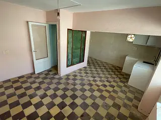 Casa sobre 18 de Julio, pleno centro