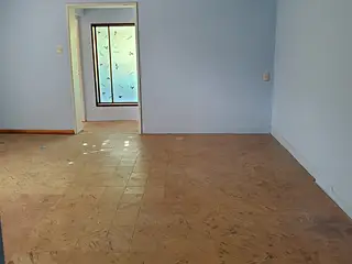 Casa sobre 18 de Julio, pleno centro