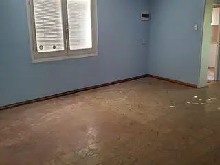 Casa sobre 18 de Julio, pleno centro