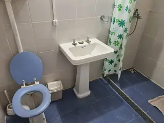 Av, Instrucciones, casa y apartamento con entrada independiente