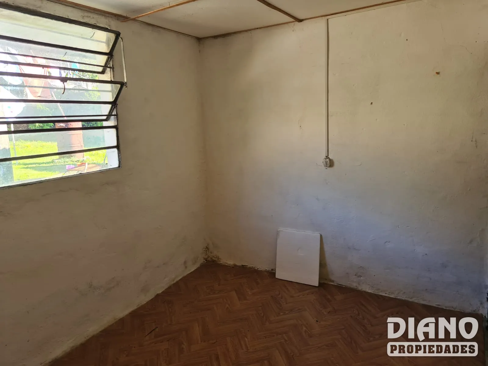 Av, Instrucciones, casa y apartamento con entrada independiente