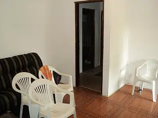Estación, sobre Av. Artigas