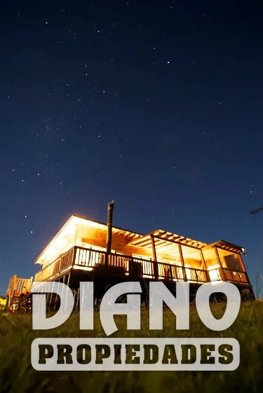Marco de Los Reyes, casa de buena madera.