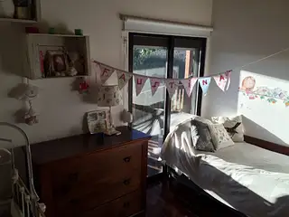 Marco de Los Reyes, casa de buena madera.